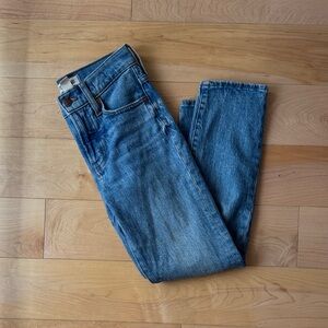 Madewell Women’s Petite Vintage Perfect Crop Jeans in Blue Denim Size 23P